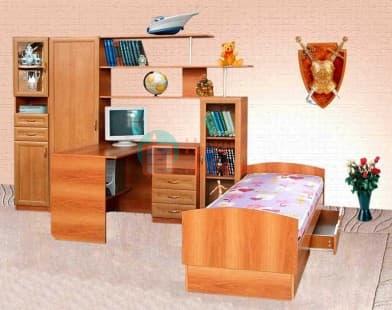 Детская комната Школьник 2М (кровать плюс пенал) со столом